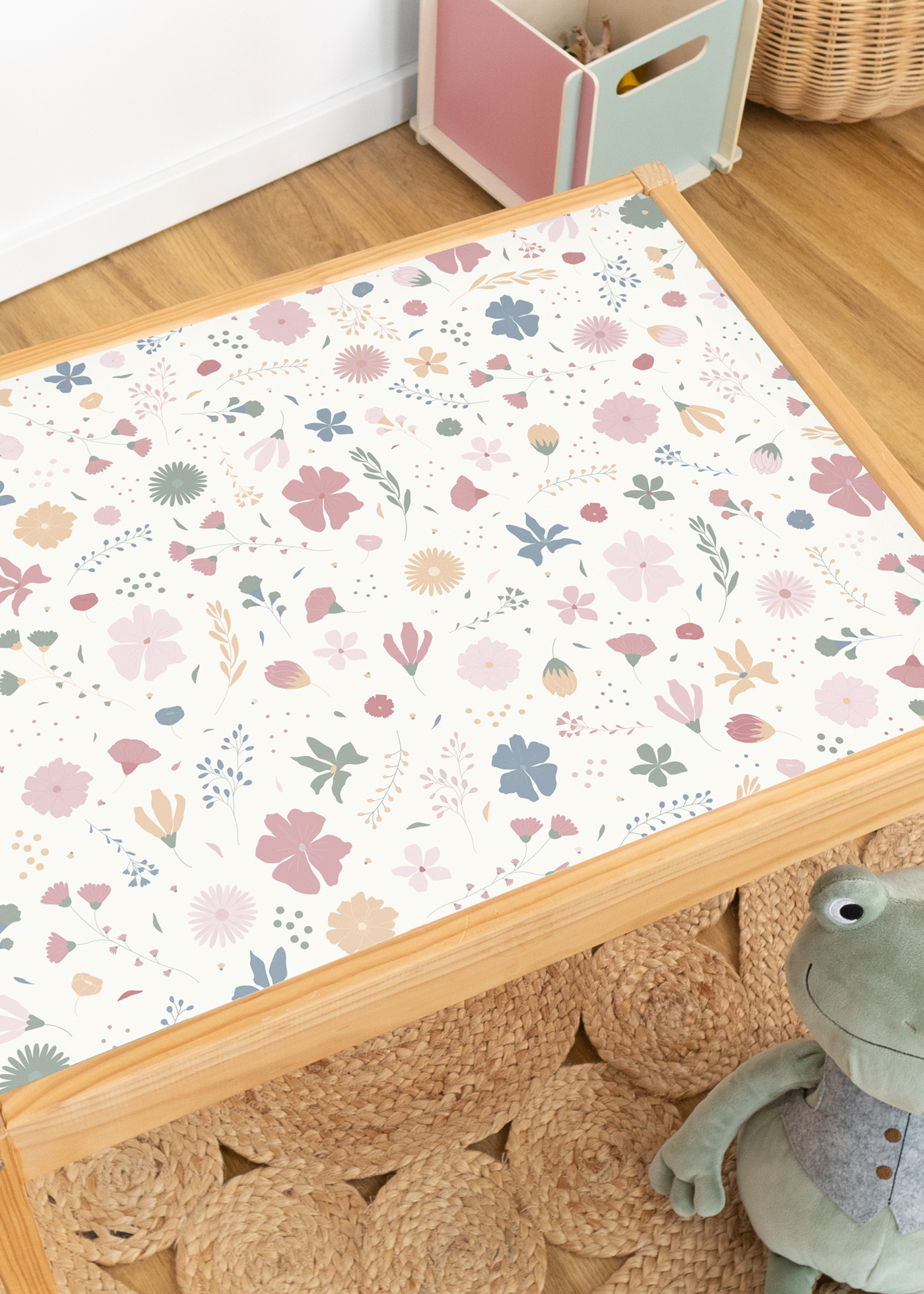 klebefolie ikea laett kindertisch blumig 2