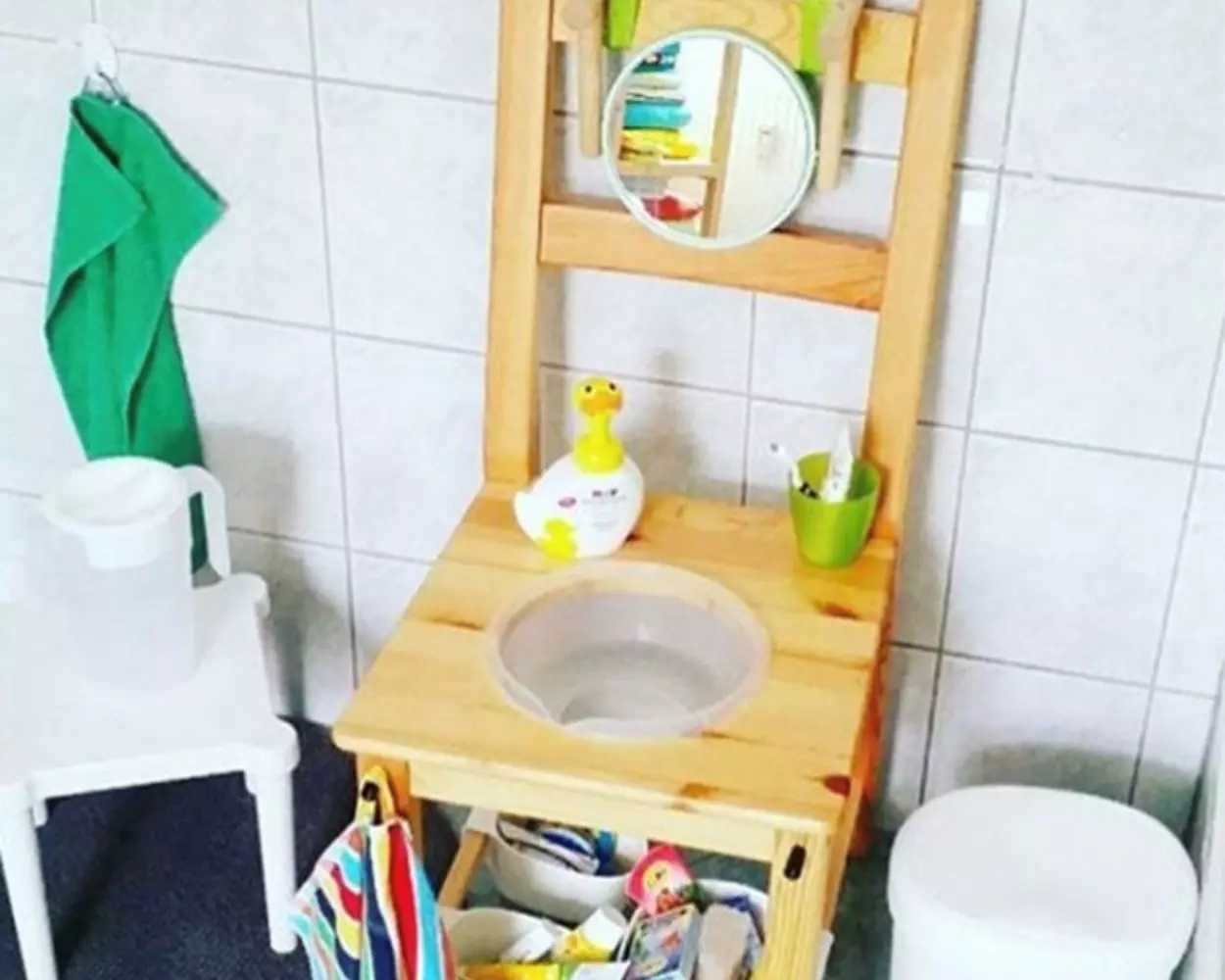 Montessori Badezimmer für Kinder - IKEA Hacks