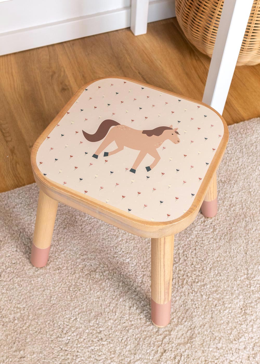 Pferd Klebefolie für Ikea Flisat Kinderhocker personalisierbar Pferd Klebefolie für Ikea Flisat Kinderhocker personalisierbar