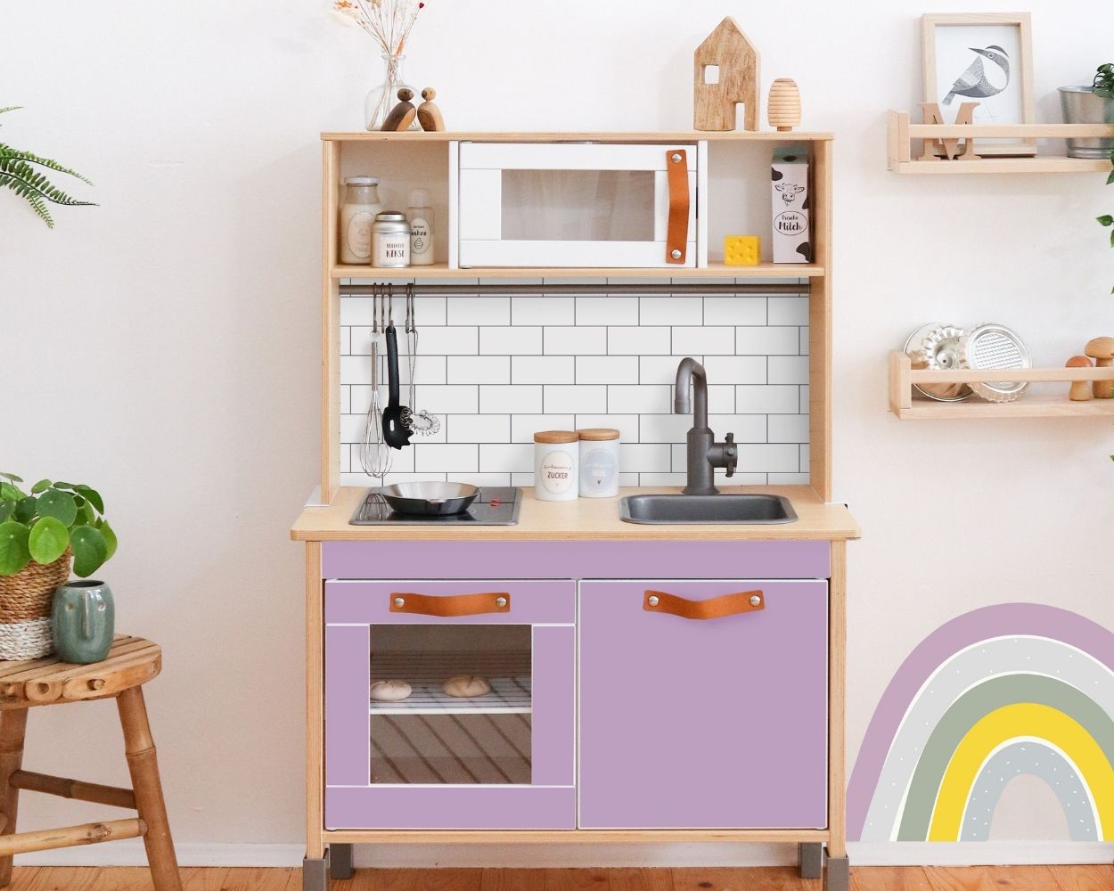 The most beautiful children's kitchen combinations