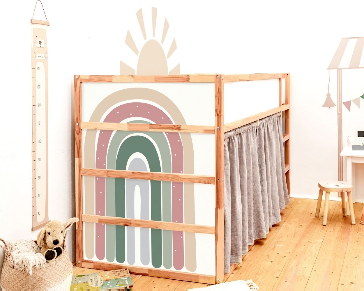 Klebefolie fĂŒr IKEA KURA Hochbett mit Regenbogenmotiv Klebefolie fĂŒr IKEA KURA Hochbett mit Regenbogenmotiv