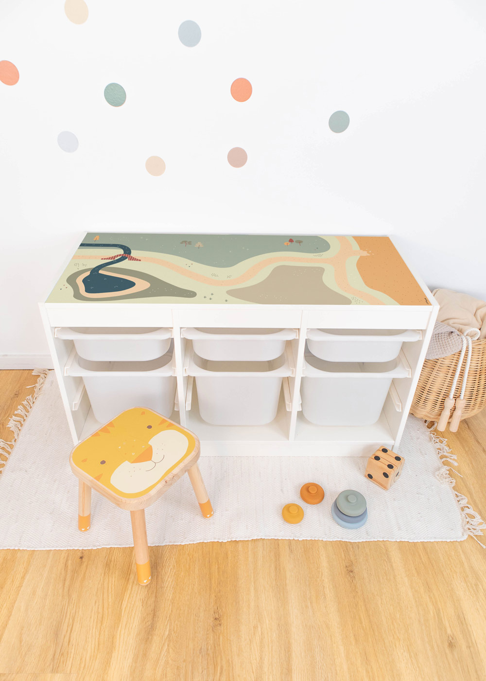 Klebefolie für Ikea Trofast Kinderzimmer Regal mit Wiese-Motiv Klebefolie für Ikea Trofast Kinderzimmer Regal mit Wiese-Motiv