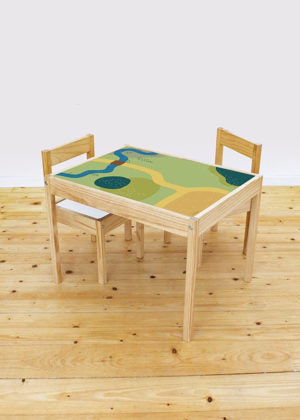 Ikea Lätt Kindertisch Spielwiese Gesamtansicht 