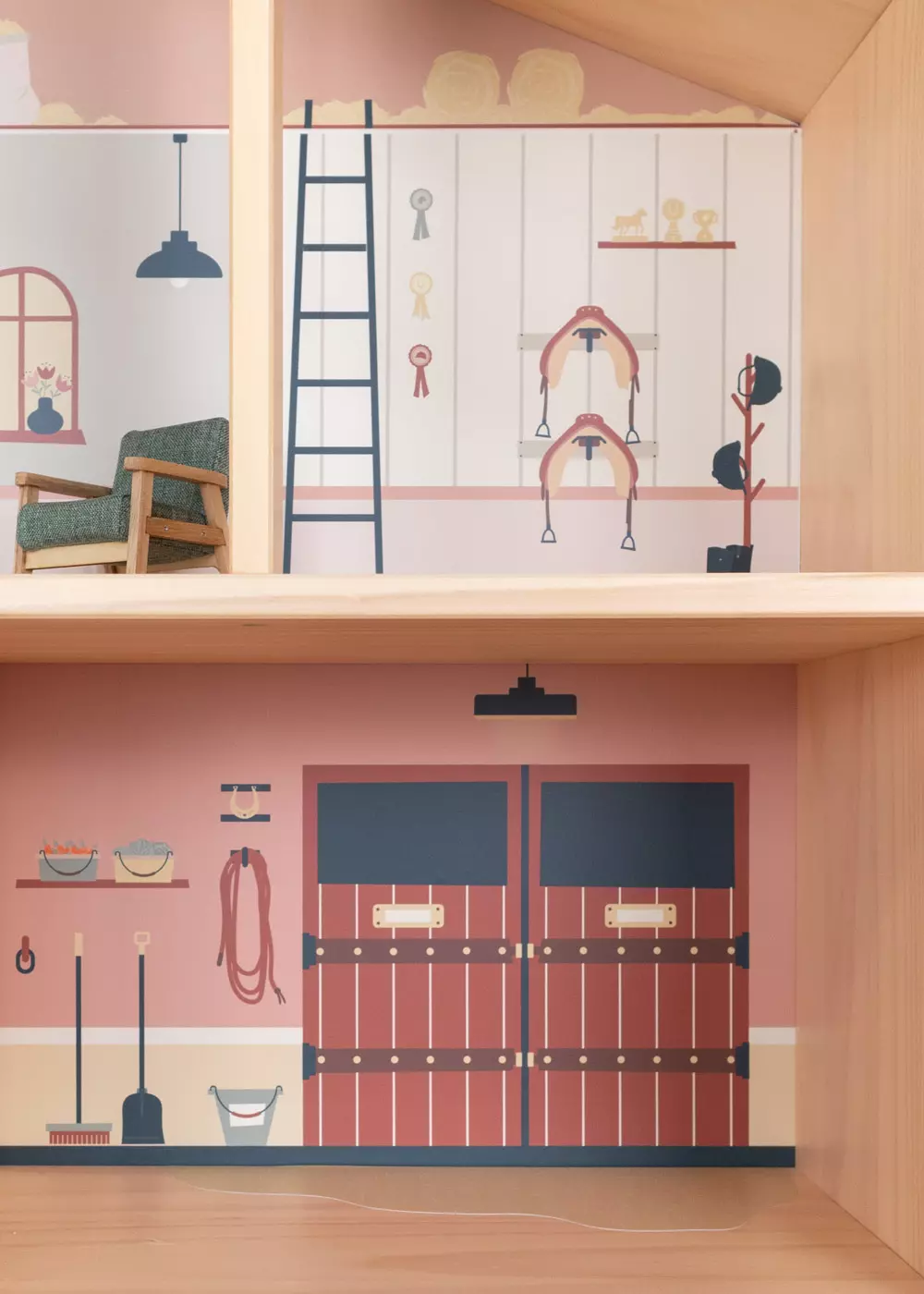 Puppenhaus von Ikea mit Limmaland Klebefolie mit Pferdestall Motiv verschönern