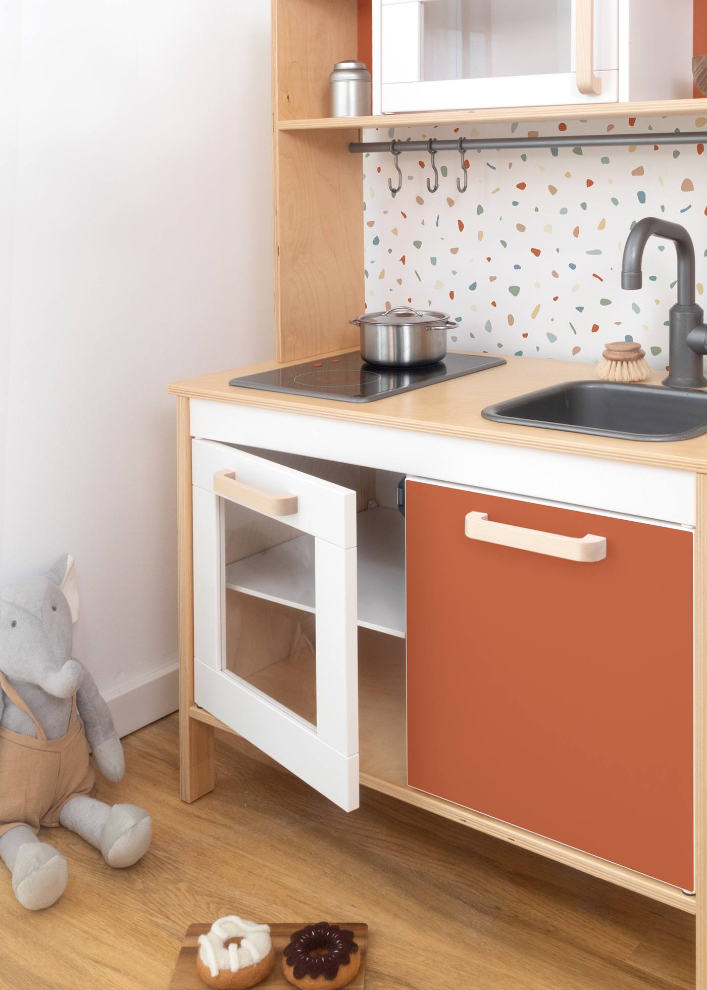 Schöne und niedliche Folie, die kinderfreundliche Designs unterstützt. Kinderfreundliche Dekofolie für IKEA Kinderküchen Rosa