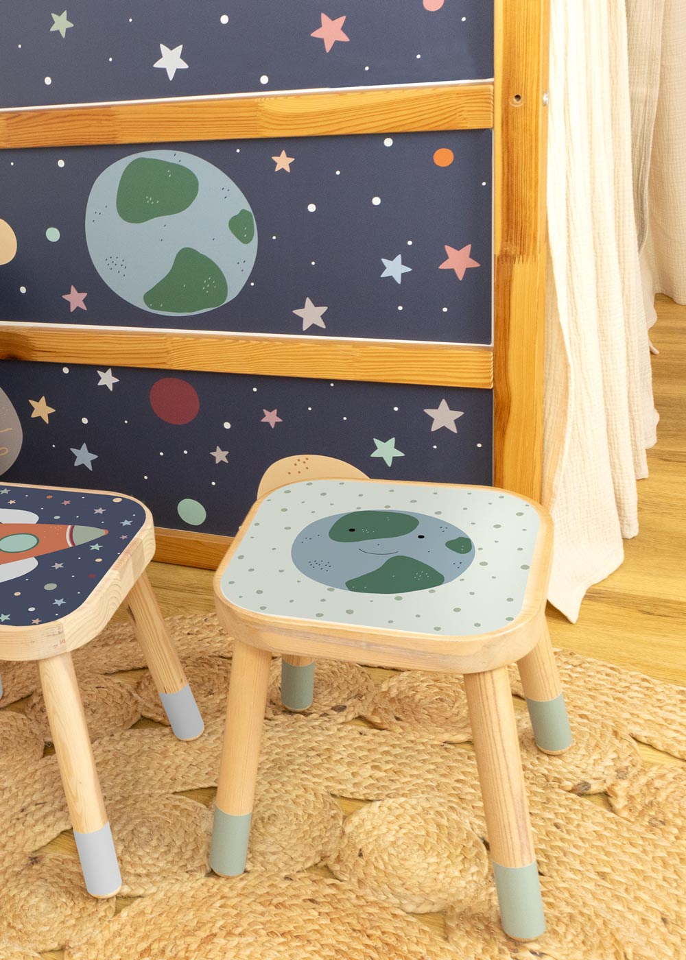 klebefolie ikea flisat kinderhocker unendlig erde 4 klebefolie ikea flisat kinderhocker unendlig erde 4