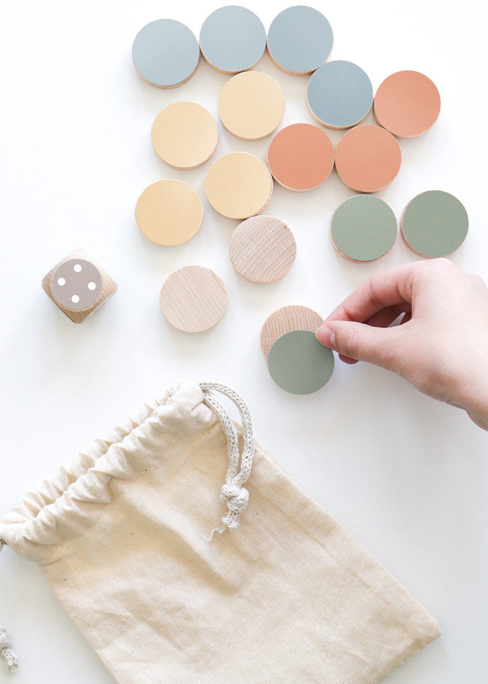 klebefolie ikea lack beistelltisch xxl wuerfelspiel klassisch 3 klebefolie ikea lack beistelltisch xxl wuerfelspiel klassisch 3