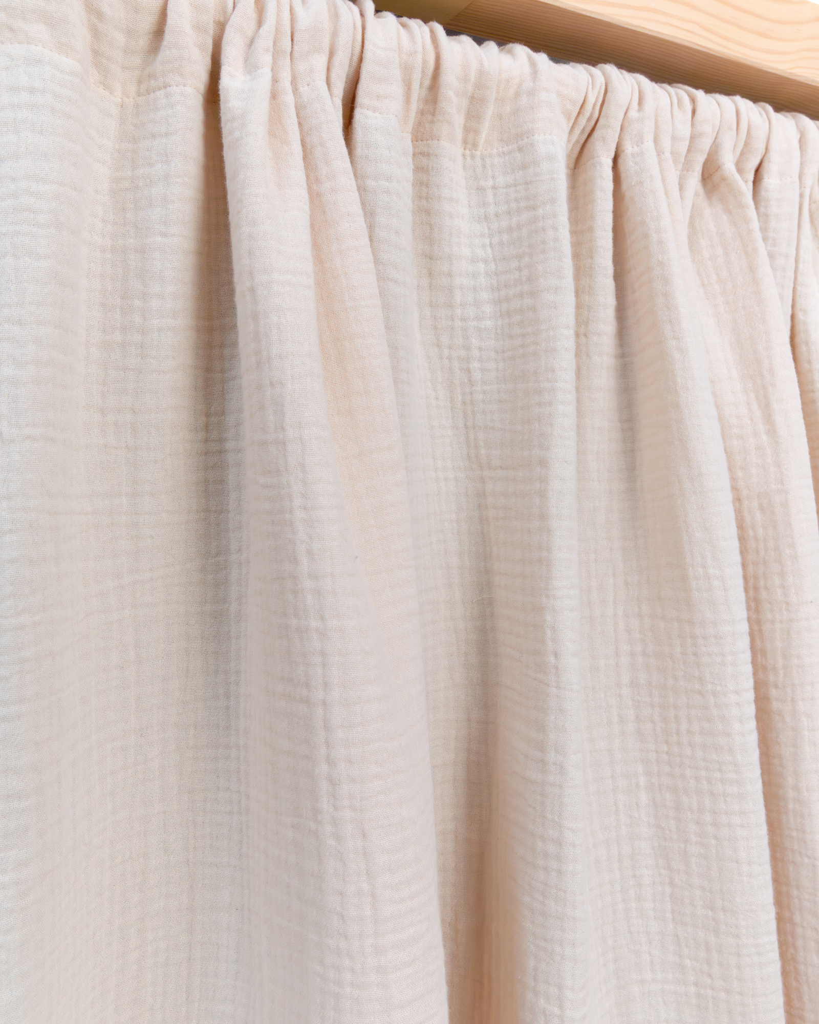 gardine ikea kura bett lille hule creme eins 1