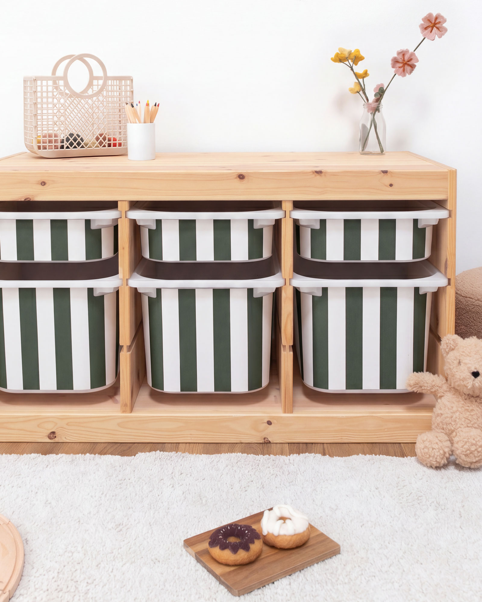 Aufbewahrungsbehälter, Kastensystem, Holzmöbel, grüne Streifen, Taschen/Spielzeugkiste
