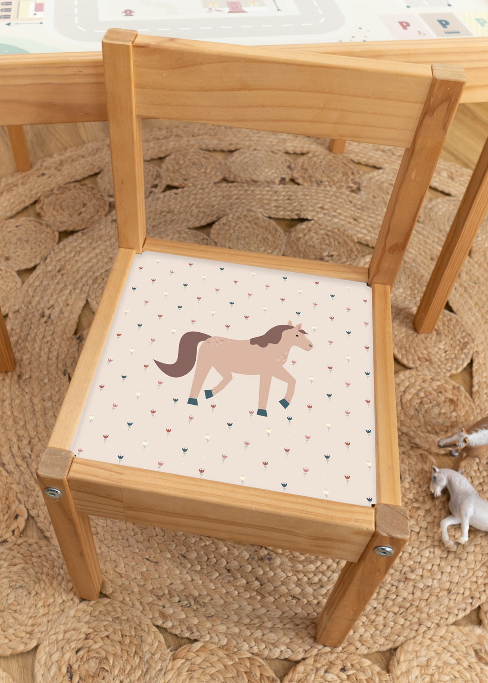 Pferd Klebefolie für Ikea Lätt Kinderhocker personalisierbar Pferd Klebefolie für Ikea Lätt Kinderhocker personalisierbar