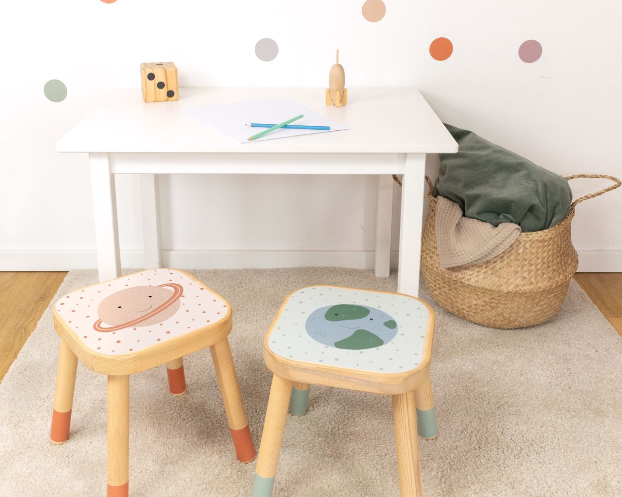 IKEA Hocker zu Ostern IKEA Hocker zu Ostern