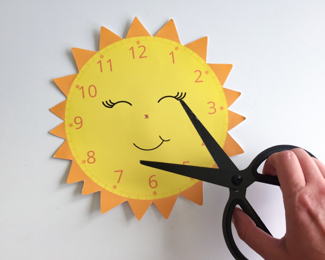 Sonnenuhr selber basteln Sonnenuhr selber basteln