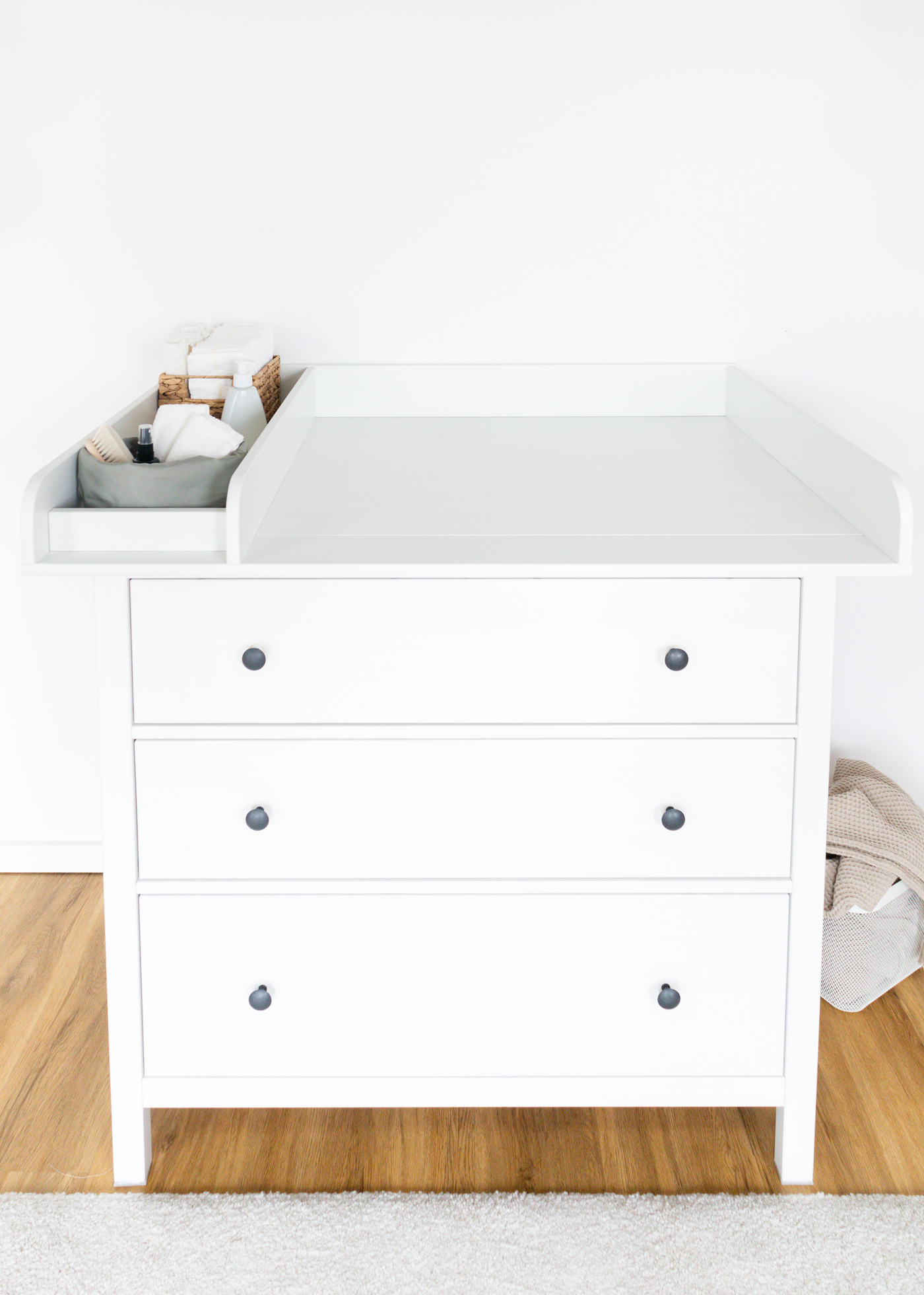 Changing table topper for IKEA HEMNES chest of drawers