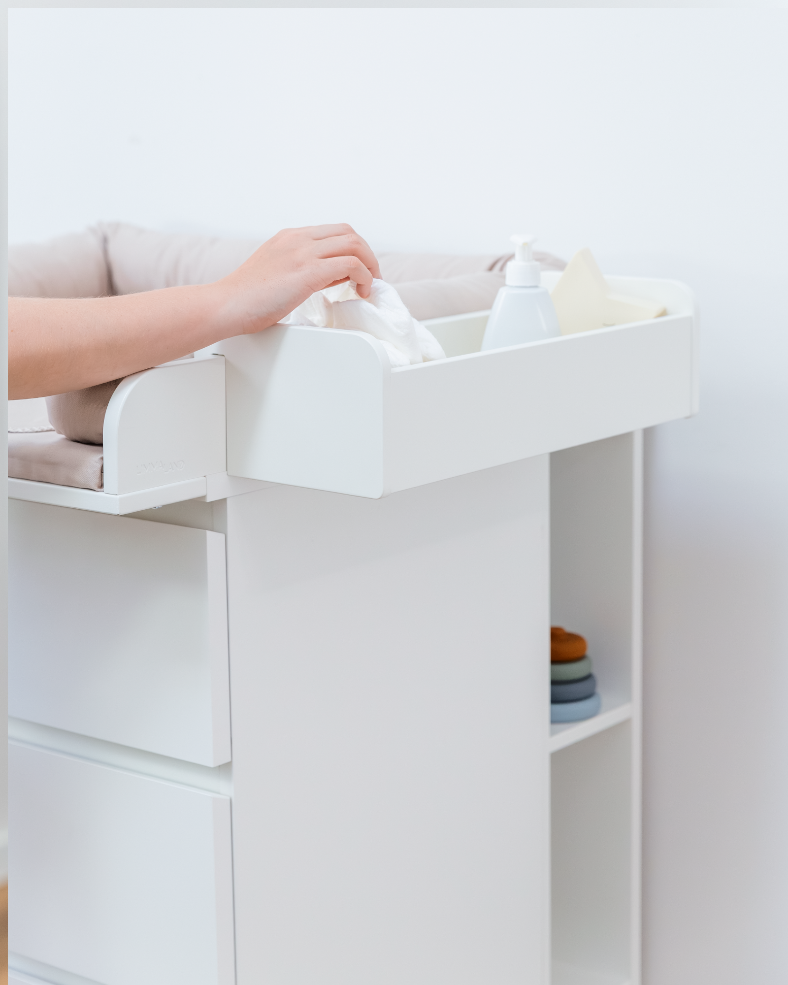 wechseltisch, Schrankeinheit, weiße Möbel, Aufbewahrungsschranke, weiche Matte