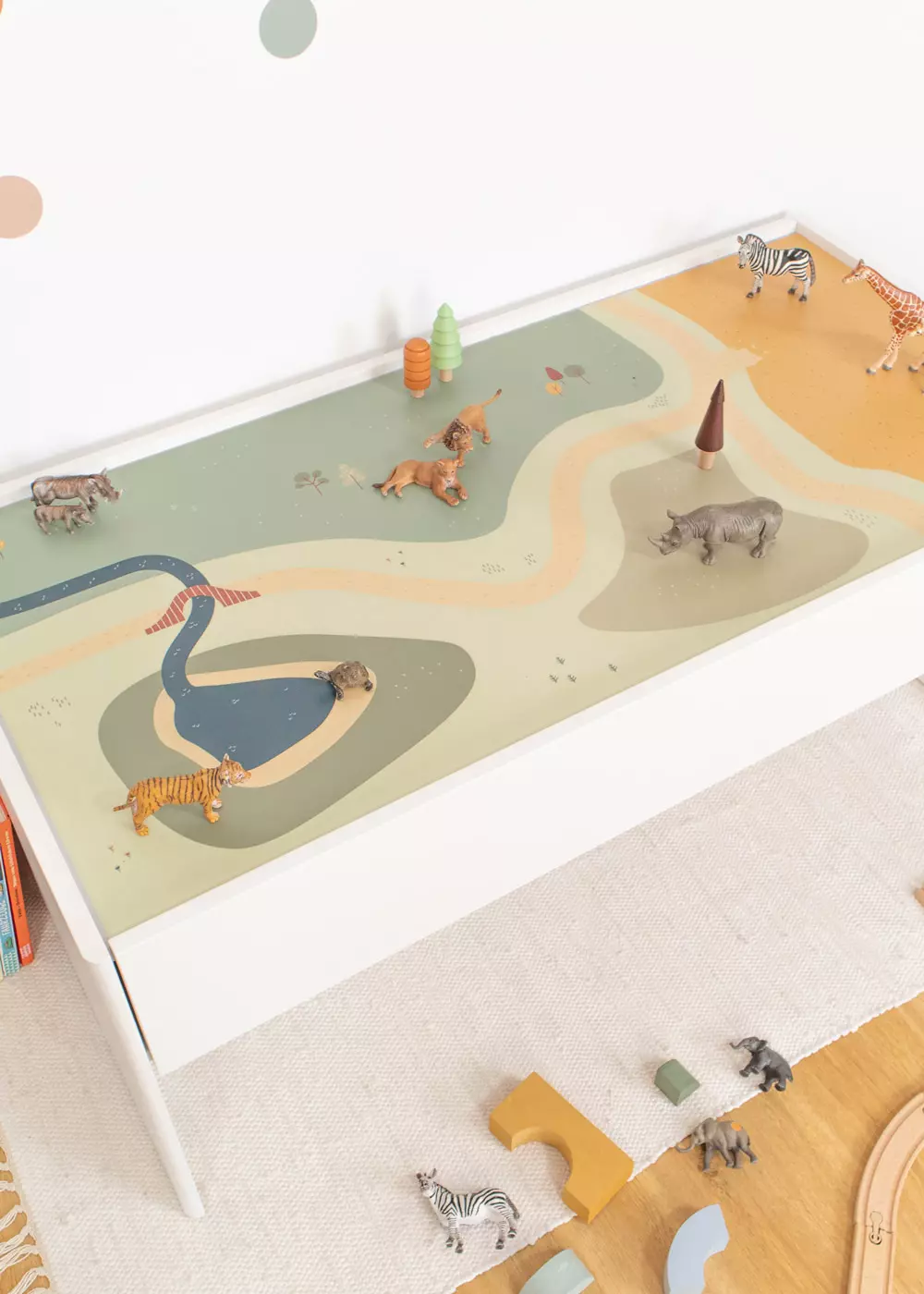 Klebefolie für Ikea Dundra Kinderzimmer Tisch mit Wiese-Motiv
