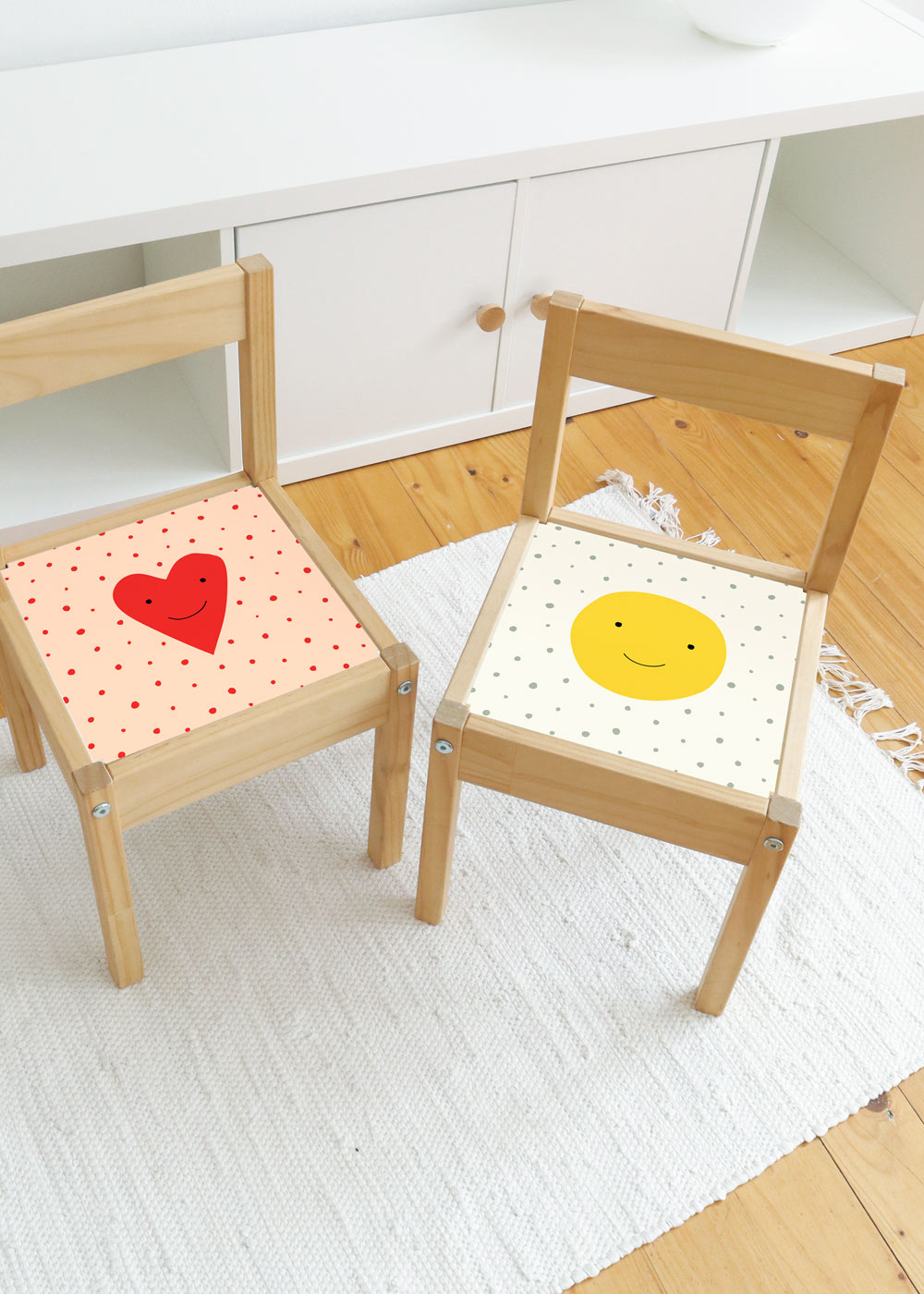 klebefolie ikea laett kinderstuhl glyklig smiley 1 klebefolie ikea laett kinderstuhl glyklig smiley 1