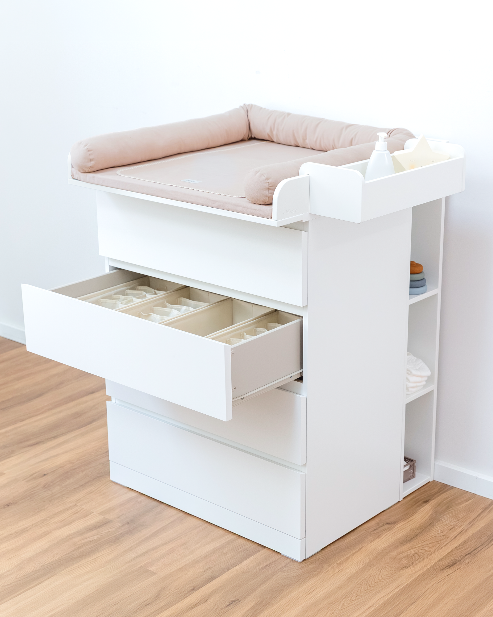 changing-tisch, kommode, schubladensystem, wickeltisch, aufbewahrungsschublade