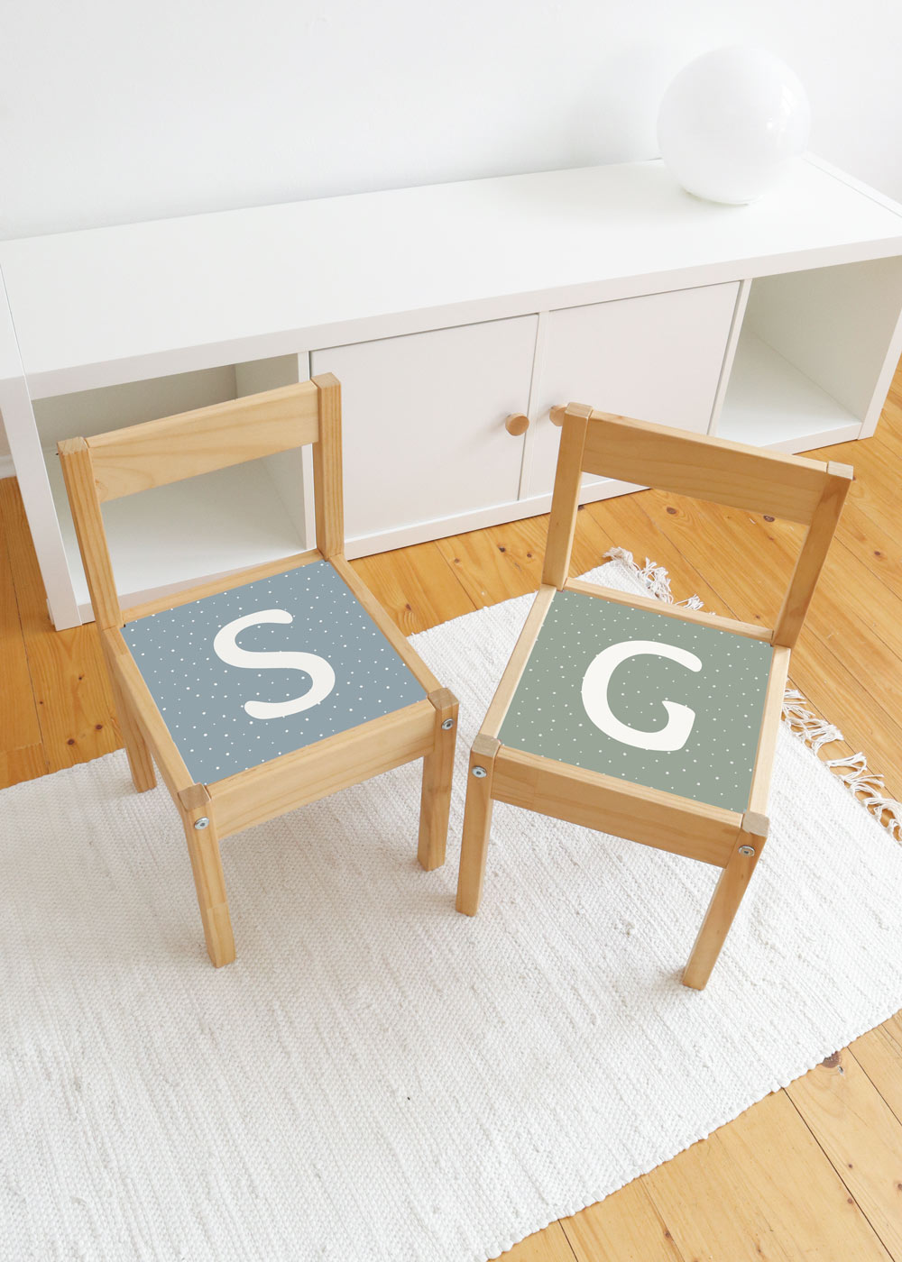 klebefolie ikea laett kinderstuhl alfabet nordisch blau 2 klebefolie ikea laett kinderstuhl alfabet nordisch blau 2