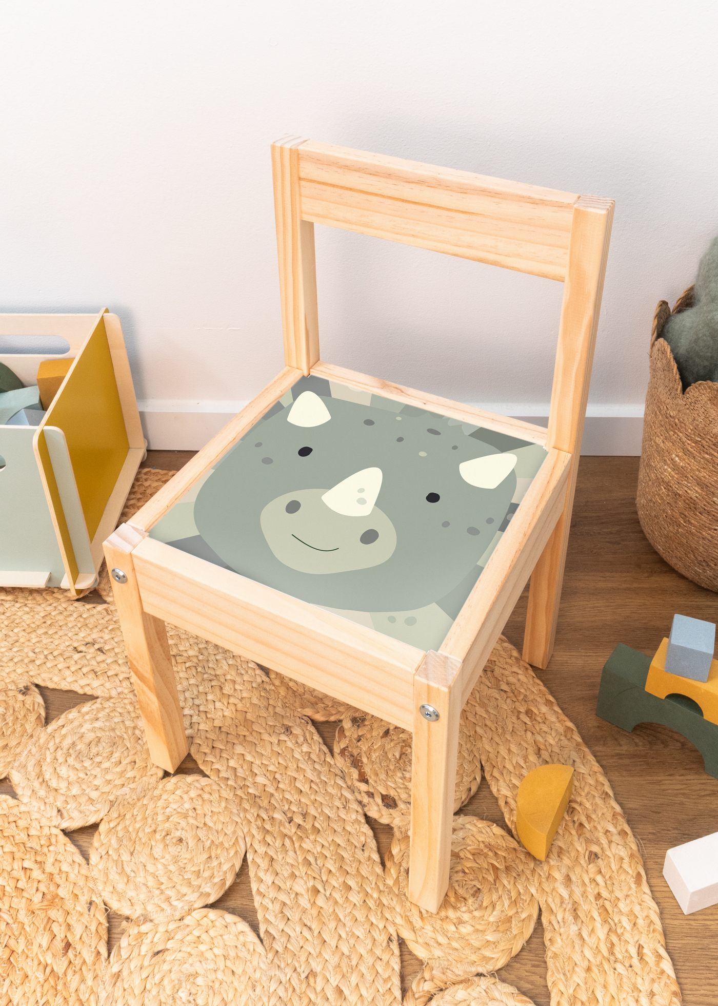 klebefolie ikea laett kinderstuhl tierig dinosaurier 01