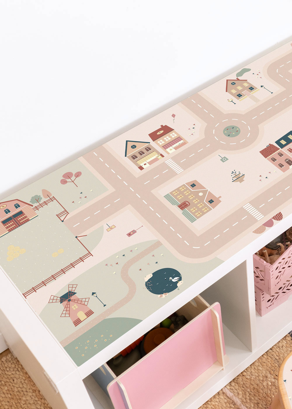 Ikea Kallax Regal mit Klebefolie Spielstraße Ikea Kallax Regal mit Klebefolie Spielstraße