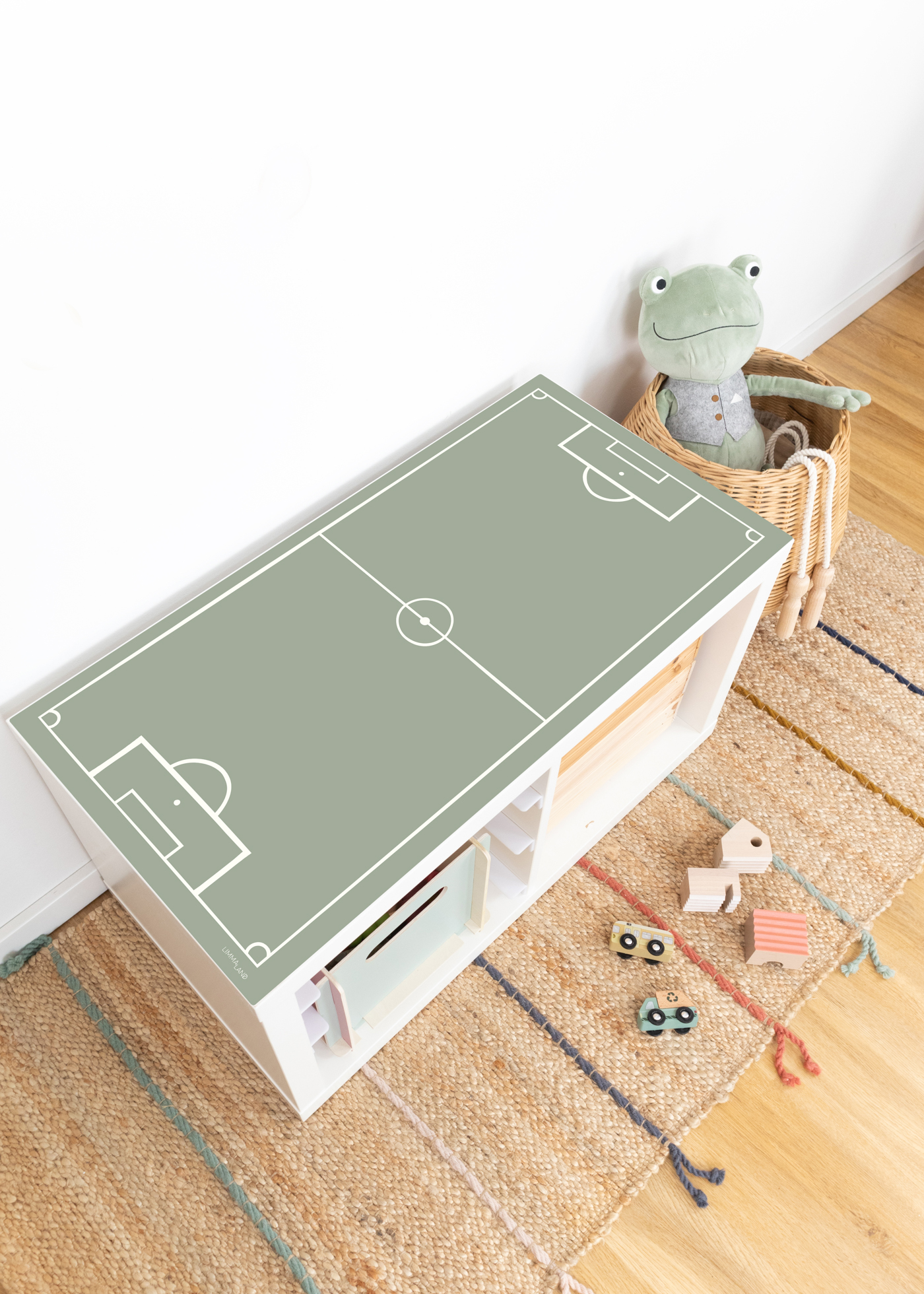 Ikea Kallax Klebefolie als Fußball Deko für dein Fußball Kinderzimmer als Fußballzimmer Deko mit Fußballmotiven passend für die Fußball EM Ikea Kallax Klebefolie als Fußball Deko für dein Fußball Kinderzimmer als Fußballzimmer Deko mit Fußballmotiven passend für die Fußball EM