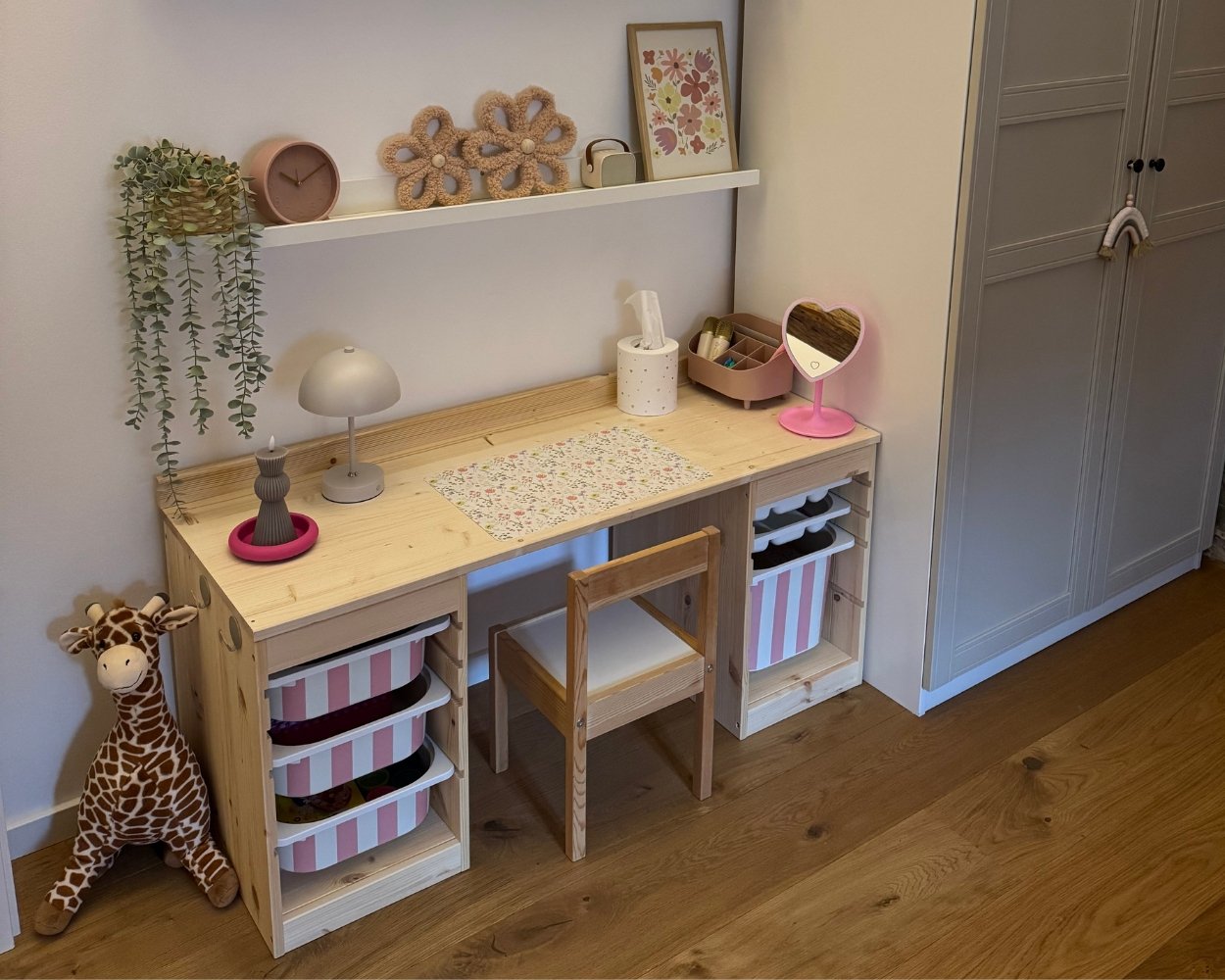 IKEA TROFAST als Schreibtisch IKEA TROFAST als Schreibtisch