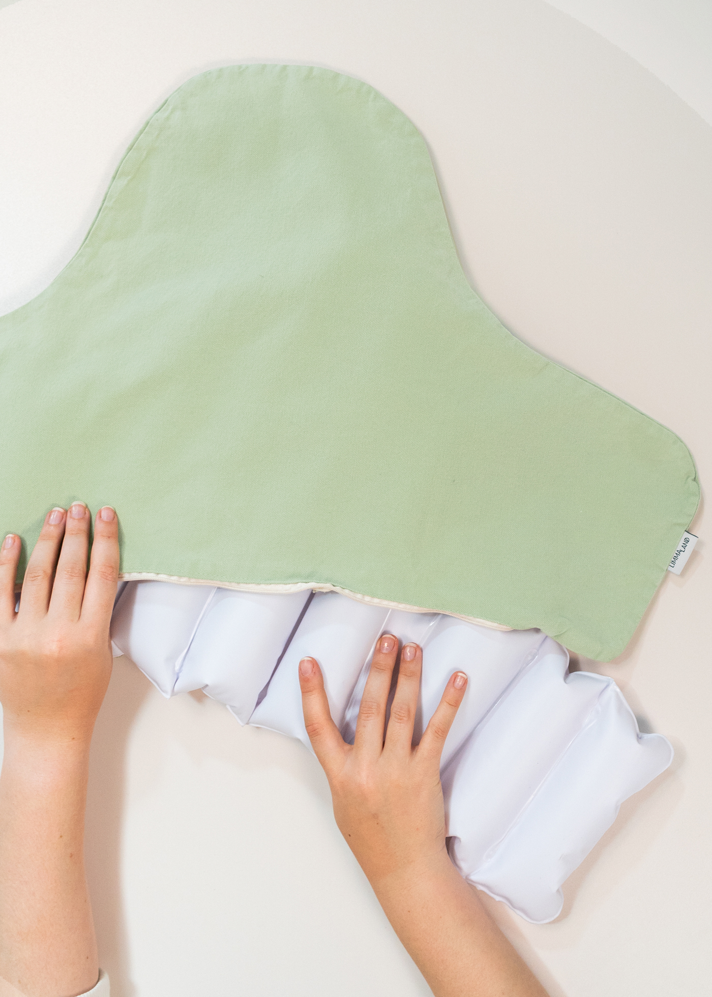 kissenhuelle ikea antilop hochstuhl stoedkudde eukalyptus light 3